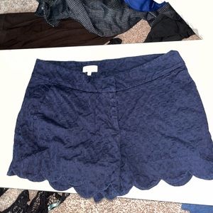 Crown & ivy navy blue scalloped shorts